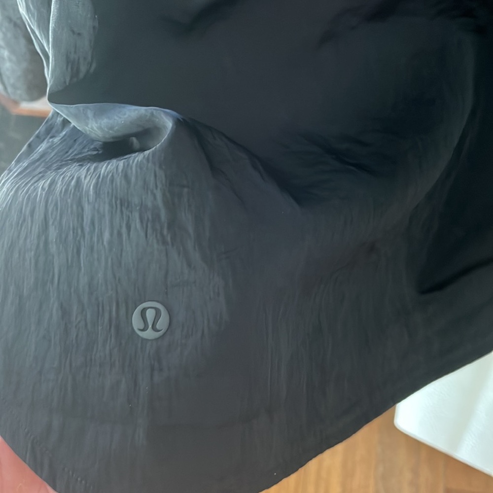 Lululemon New Moves Jacket - Picture 9 of 9